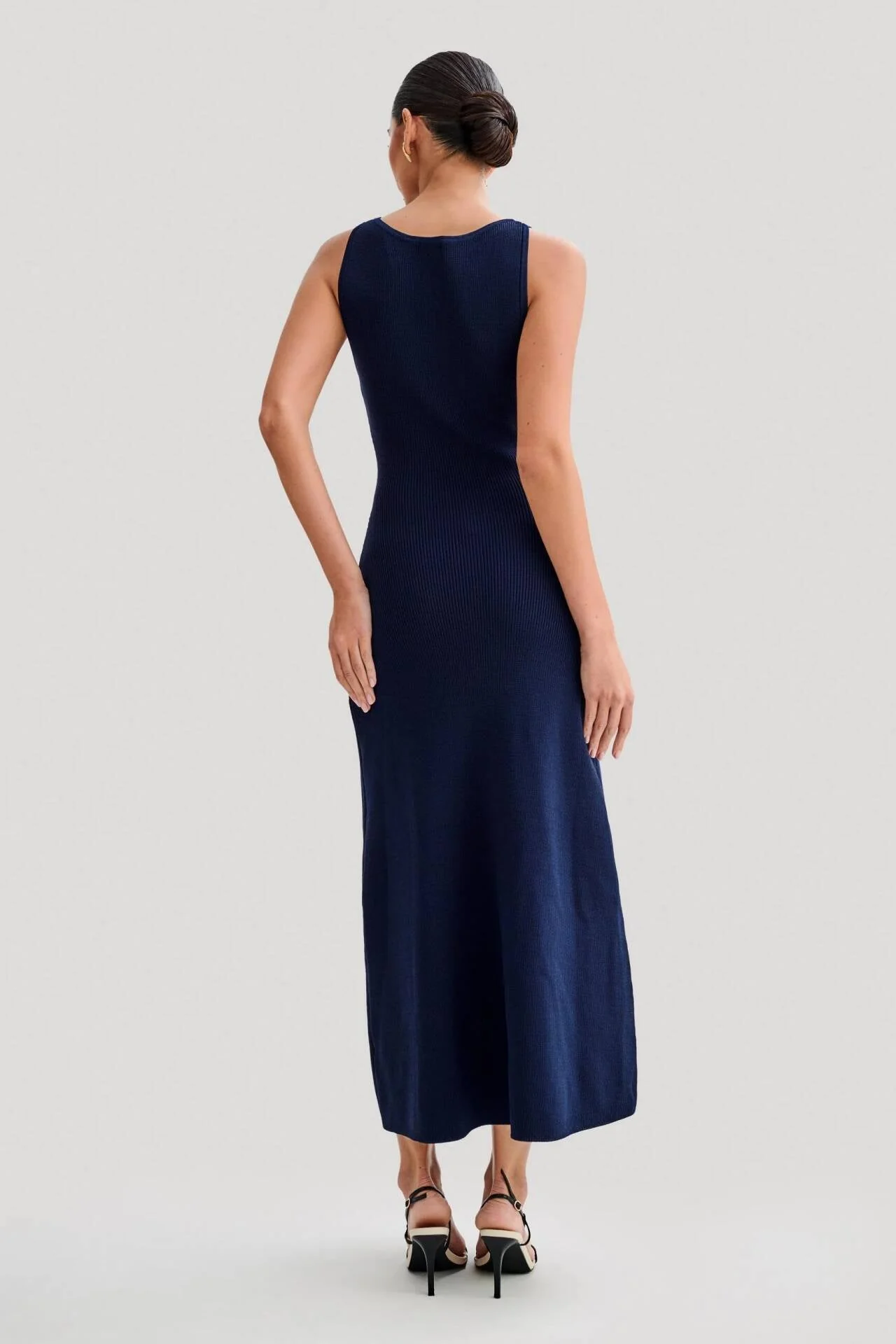 Apolline Midi Dress - Image 4