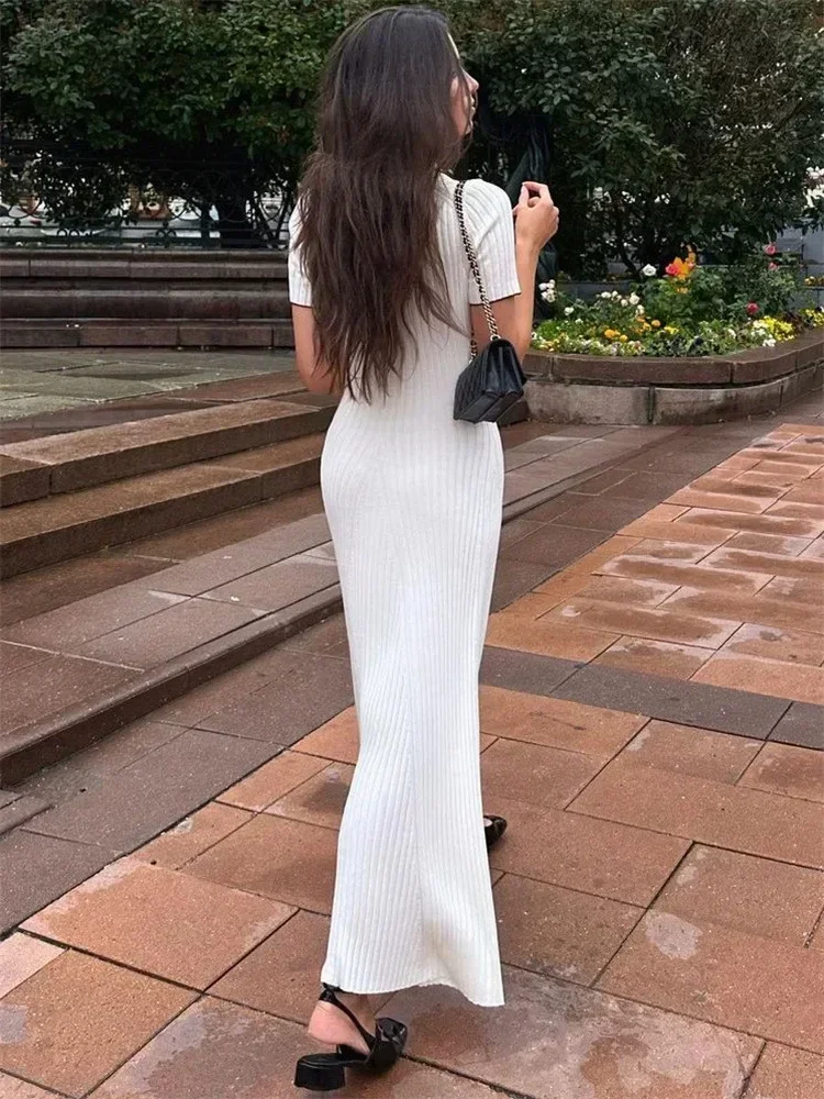Beata Maxi Dress - Image 5