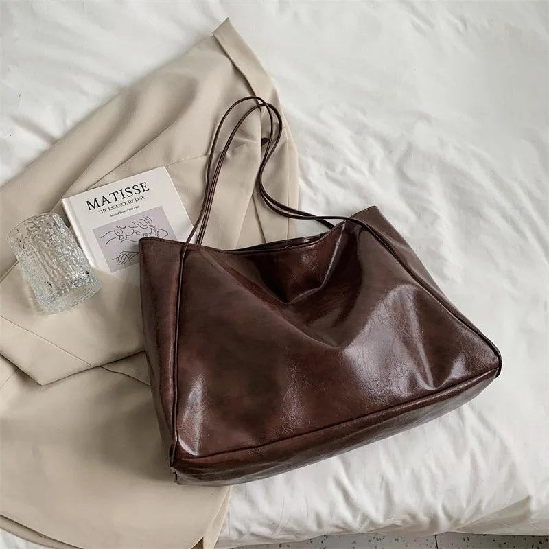 Dianora Travel Handbag - Image 11