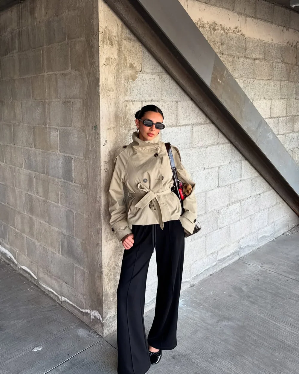 Ellie Cropped Trench Coat - Image 3
