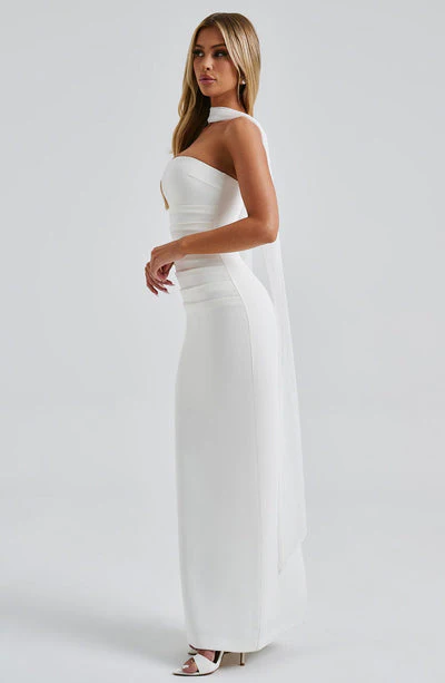 Miloretta Maxi Dress - Image 10