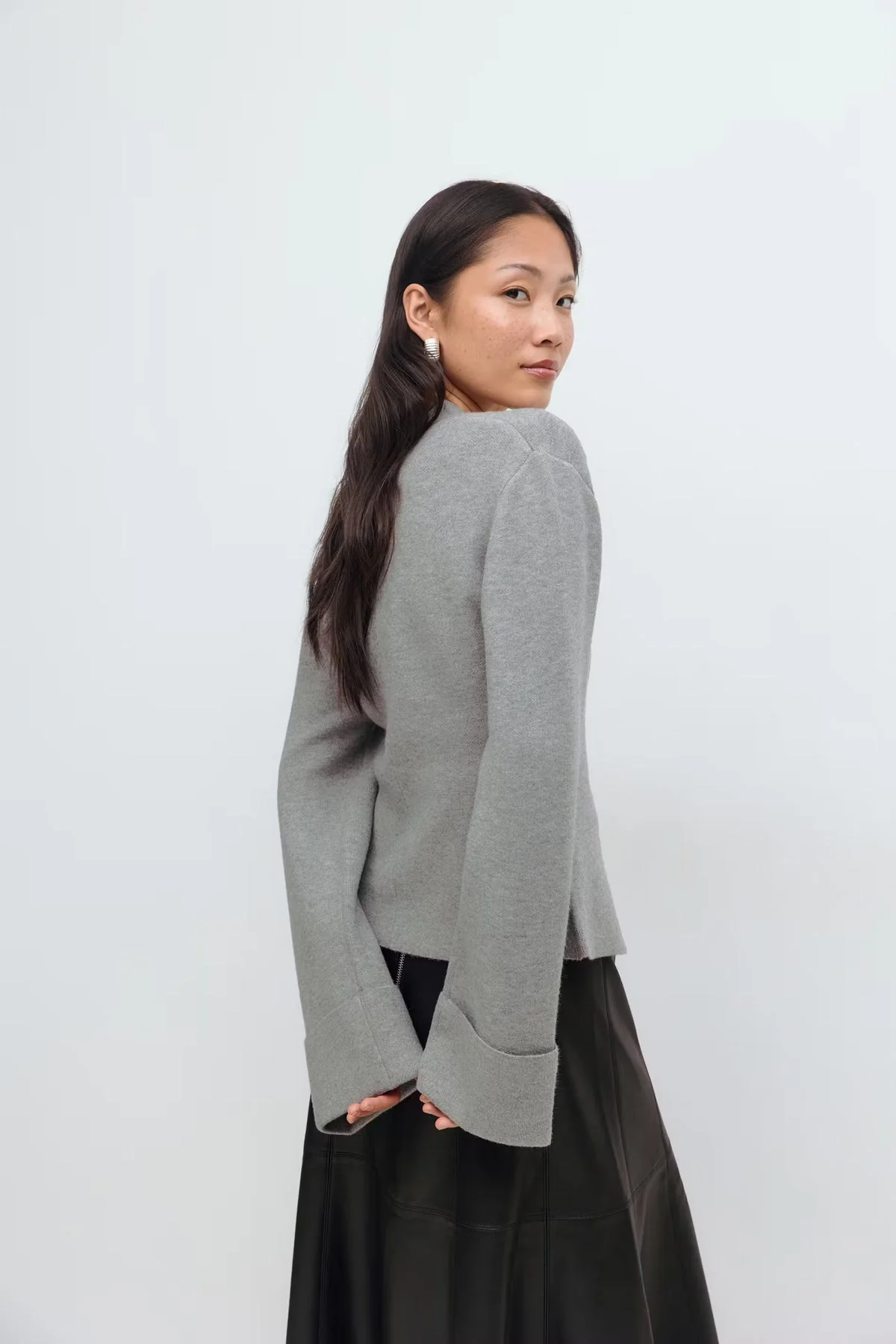 Olivanta Cardigan - Image 4