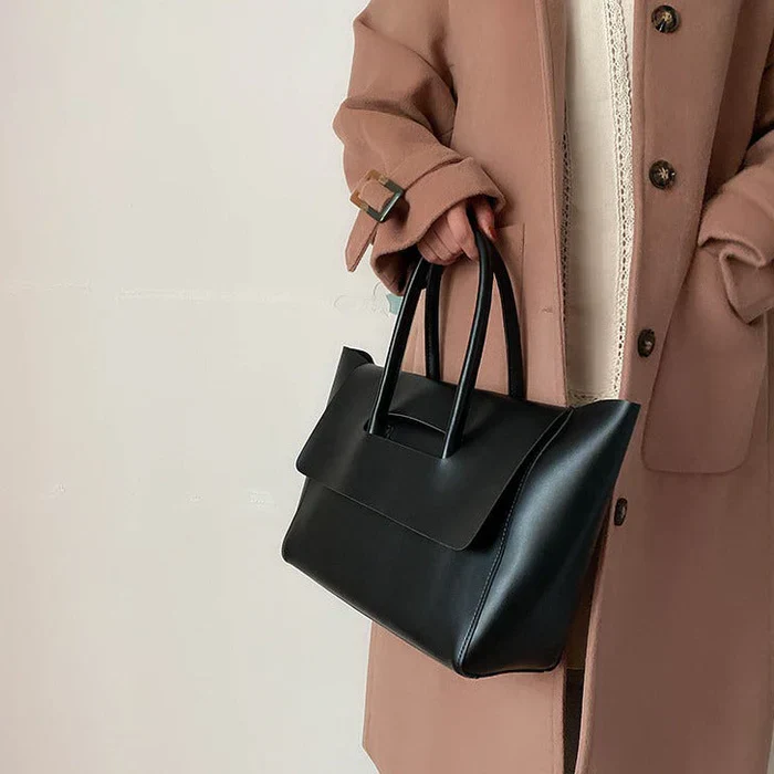 Quintalina Handbag - Image 6