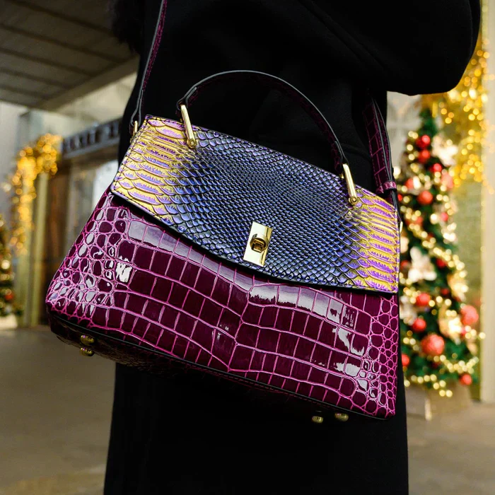 Rosinella Handbag - Image 9
