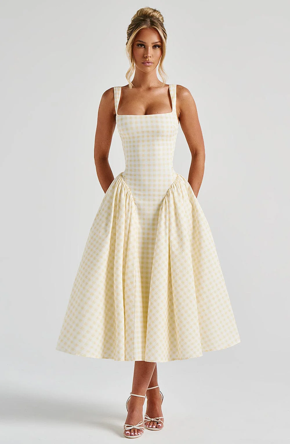 Vanzelia Maxi Dress - Image 6